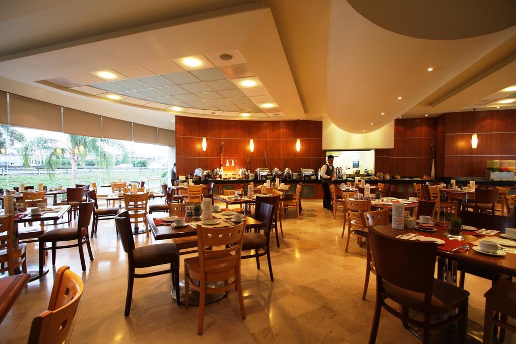 Hotel Mercury Inn Querétaro Exteriér fotografie
